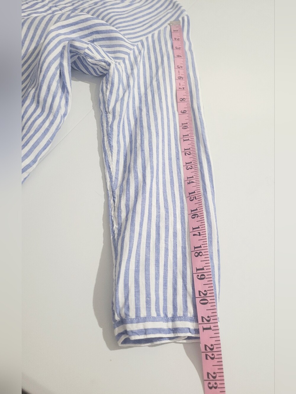 L.L.Bean 100% Linen Woman Tunic Top Medium Blue White Stripe Split Neck Shirt - Picture 12 of 13